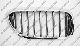 GRILLE CALANDRE DROITE CHROMEE-CHROMEE/NOIRE MOD. LUXURY LINE