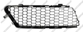 GRILLE DROITE NOIRE DE PARE-CHOCS
