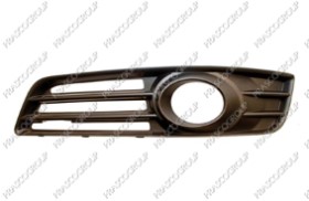 GRILLE GAUCHE DE PARE-CHOCS AVANT AVEC SIEGES ANTIBROUILLARD OUVERTE