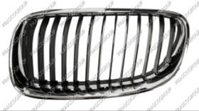 GRILLE CALANDRE GAUCHE CHROMEE-CHROMEE/NOIRE MOD.2010>