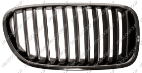 GRILLE CALANDRE DROITE CHROMEE-CHROMEE/NOIRE