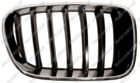 GRILLE CALANDRE DROITE CHROMEE/NOIR