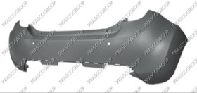 PARE-CHOCS ARRIERE A PEINDRE AVEC TROUS RADAR