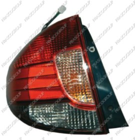 FEU D'AILE ARRIERE GAUCHE AVEC PORTE LAMPE MOD. 5 PORTES