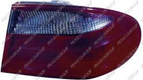 FEU D'AILE ARRIERE DROIT SANS PORTE LAMPE FUME' MOD. AVANTGARDE/NON BREAK