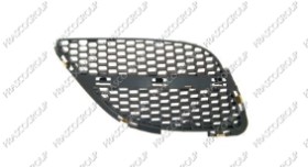 GRILLE CALANDRE DROITE